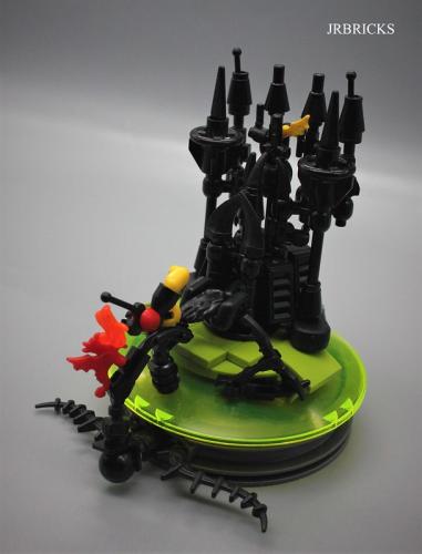 "The Dark Lands Castle" - Archs JRBricks