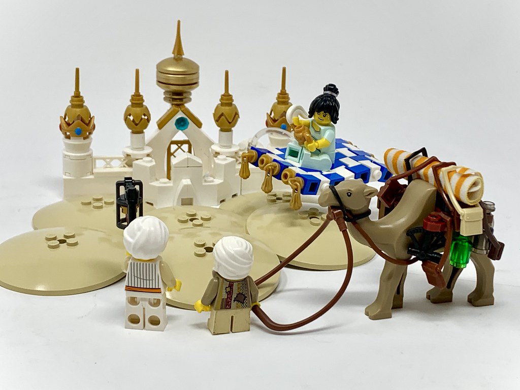 Dont Just Stand There Gawking - madLEGOman